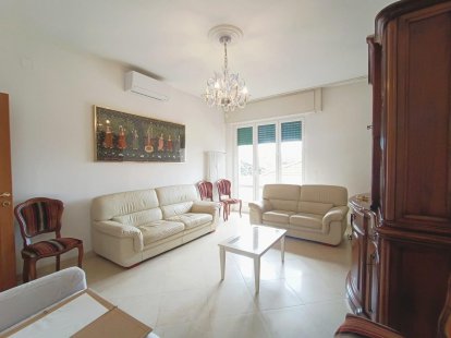 Appartamento in venditaMassa - Centro