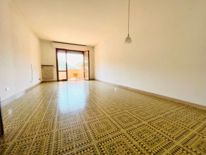 Appartamento in venditaMassa - Massa Centro